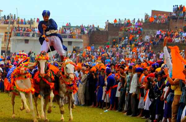 Hola-Mohalla