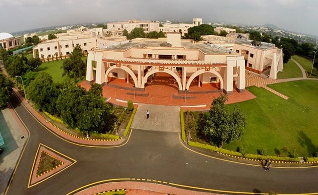 Best College for BBA in India