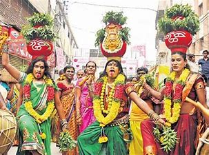 Best Things to do in Hyderabad | 50 Best Things to do in Hyderabad | Places and festivals to see in Hyderabad