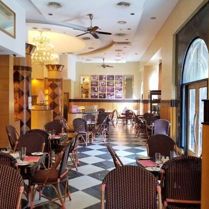 CAFÉS IN KOLKATA