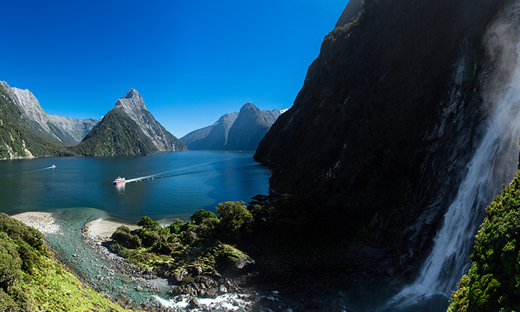 places to visit in New Zealand