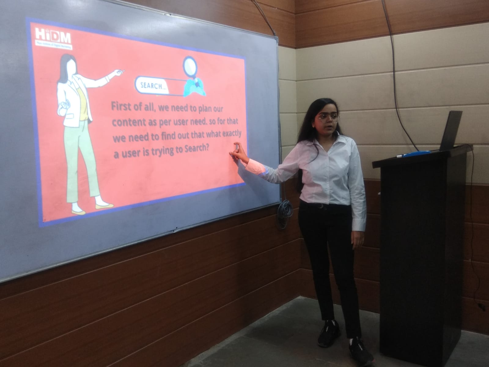 Digital Marketing Seminar Fest 2021: Seminar on SEO techniques