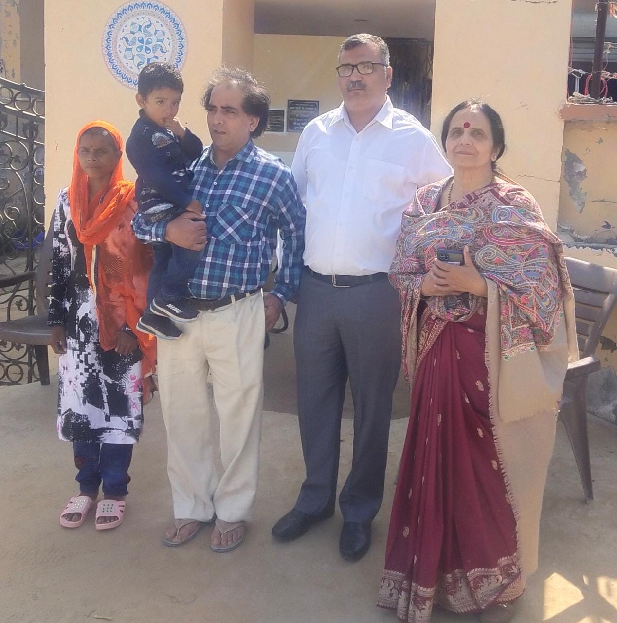 Shaishav kunj Mandbuddhi mahila Ashram