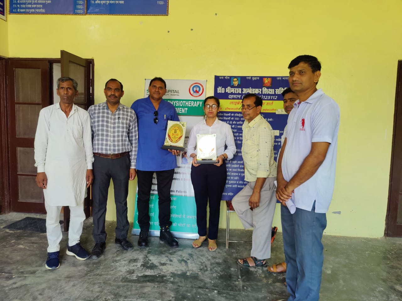 Dr .Monika, Physiotherapist, Sapra Hospital Hisar being felicitated at Physiotherapy camp