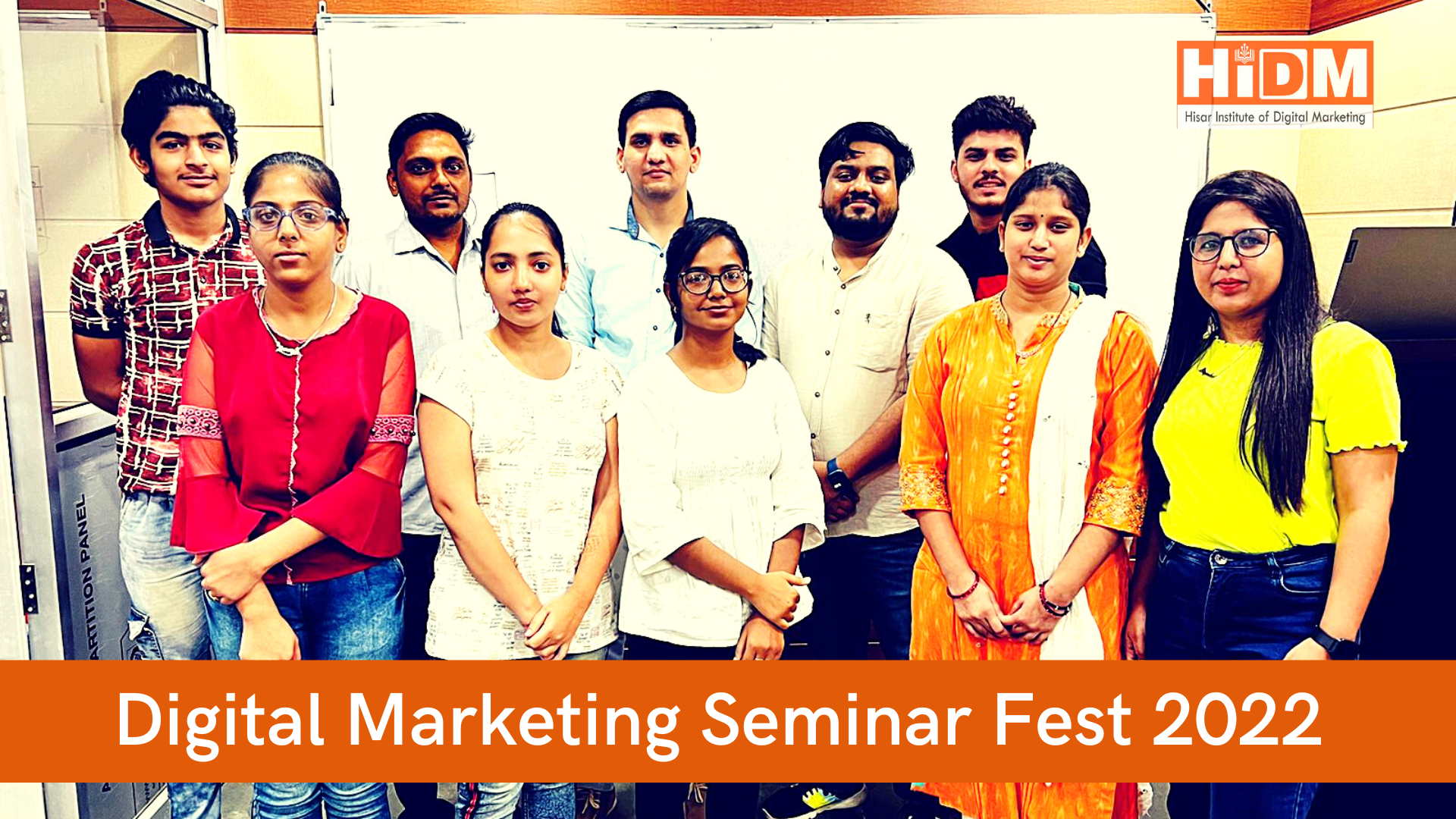 Digital Marketing course in hisar students with the mentor er manmohan singla