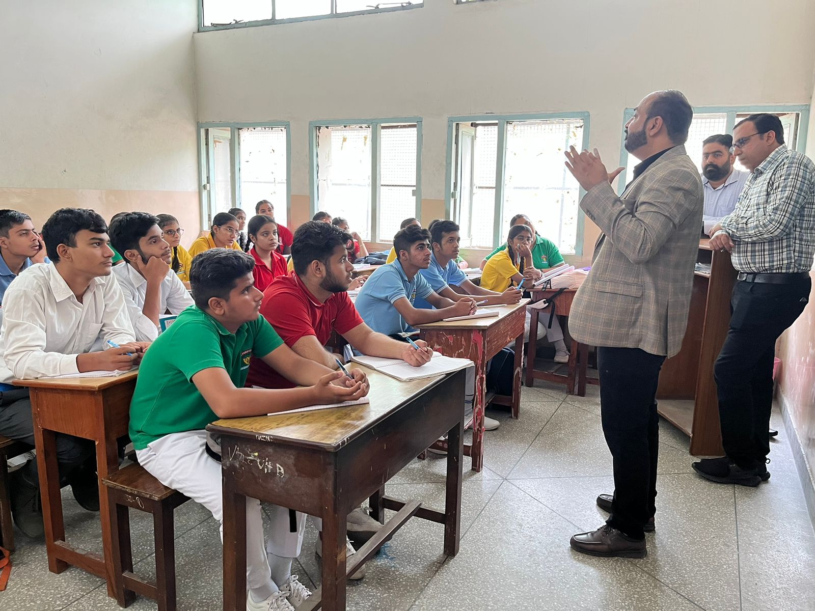 Career Counselling seminar by Vivek Manocha Sir at SD Public School Jagadhari