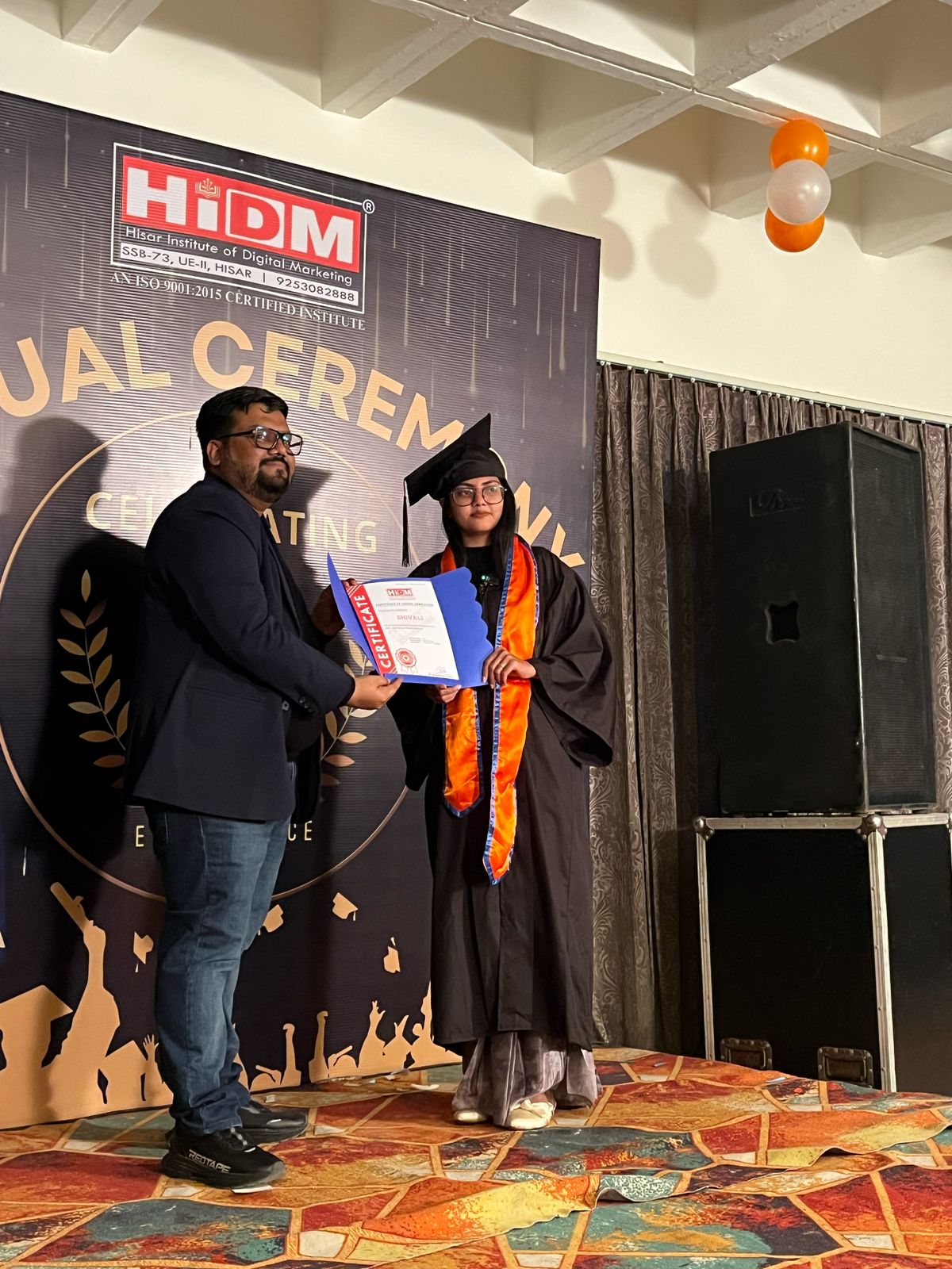 Certificate distribution at HIDM’s Annual Ceremony.