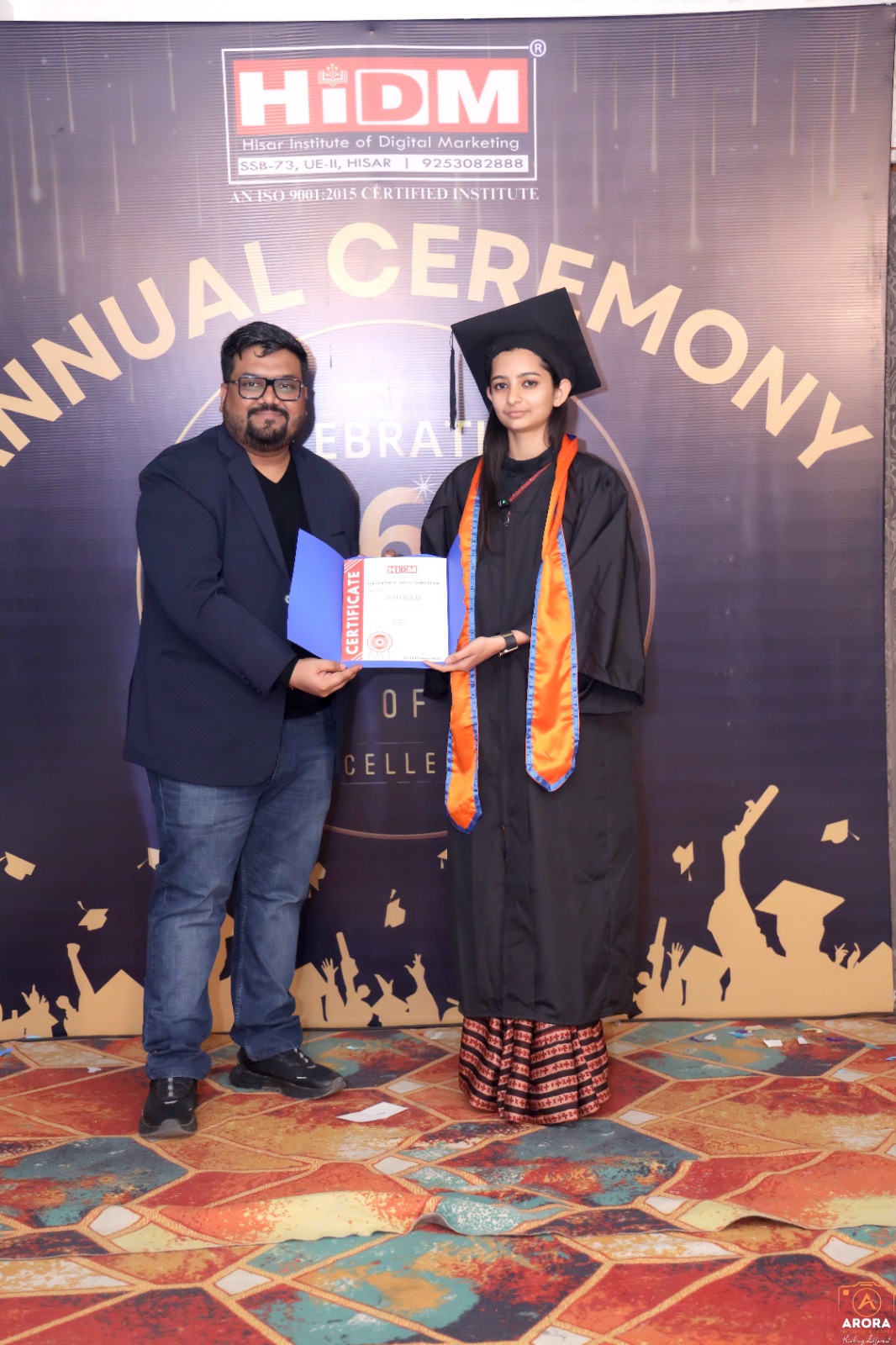 Certificate award ceremony at HIDM’s 6th Anniversary event.